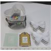 Image 1 : Ceramic heart shaped fondue + mini butterfly plates + picture frames
