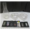 Image 1 : Kerosene lamp glass chimney + Key chains + 2 clear hollow plastic hearts