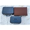 Image 2 : Set of 3, Assorted suit cases - great condition