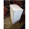 Image 5 : White 4-Drawer Dresser - 17x30x38H"
