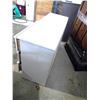 Image 5 : 6-Drawer Dresser - 16x47x29H"
