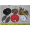 Image 1 : 5 Saw Blades and Chisel Lot
