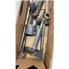 Image 6 : TRAY OF TOOL BITS INCLUDING PLANETOR, GO INC 0-4000PSI REGULATOR