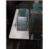 Image 2 : 2 PEST TRAPS