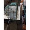 Image 3 : 2 PEST TRAPS