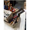 Image 2 : BOX OF TOOLS, SEALANT