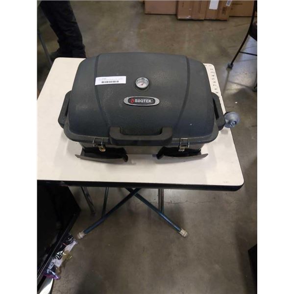 PROPANE BBQTEK PORTABLE GRILL AND 45 NEW TSHIRTS SIZE LARGE