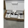 Image 2 : OCULUS META QUEST 2 128GB V2 LIGHT GREY TESTED AND WORKING RETAIL $530