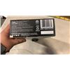 Image 4 : AS NEW HOT TOOLS 1 1/4 INCH GOLD LARGE CURLING IRON WAND