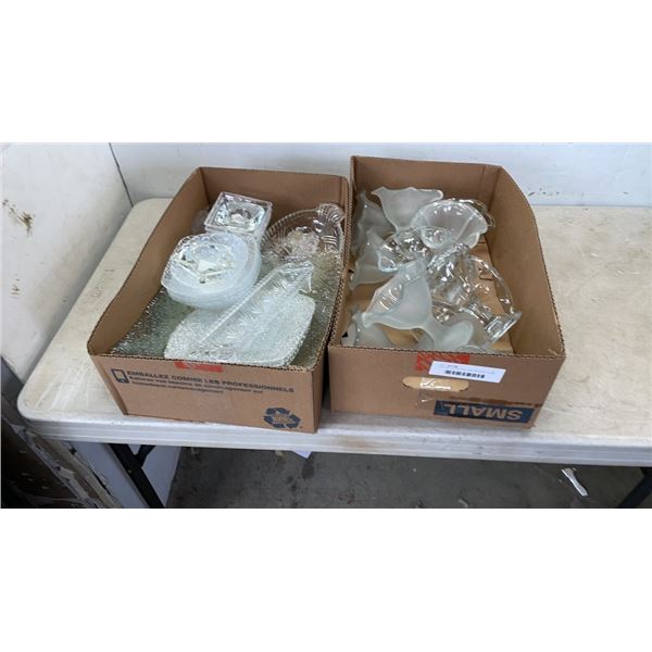 2 BOXES OF CRYSTAL AND FROSTED GLASS