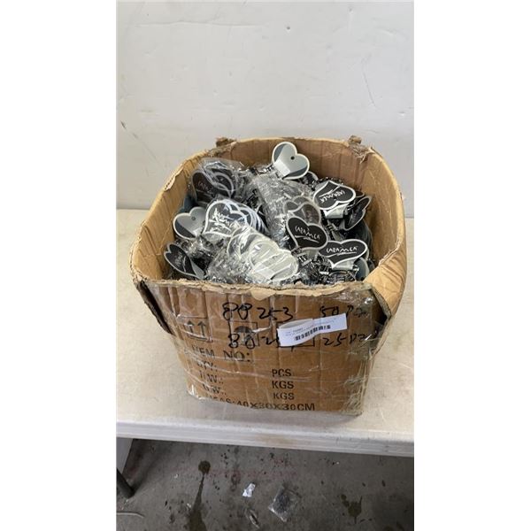 BOX OF APPROX 900 PIECES NEW BRACELETS