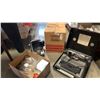 Image 1 : CHINON SOUND 7500 PROJECTOR WITH ACCESSORIES, GOKO EDITOR VIEWER AND SEARS TYPEWRITER