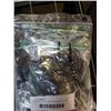 Image 4 : 4 BLUETOOTH CONNECTED EARBUDS AND 10+ PAIRS OF WIRED EARBUDS