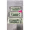 Image 2 : 4 MINT 1973 CANADIAN $1 BILLS IN SEQUENCE - ECN 4656424-ECN4656427