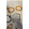 Image 10 : BAG OF MISC JEWLERY