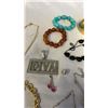 Image 6 : BAG OF MISC JEWLERY