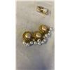 Image 2 : VINTAGE FAUX PEARL JEWLERY SET - NECKLACE, EARRINGS, AND BROOCH