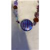 Image 4 : LOT OF CRYSTAL AND GLASS BEAD JEWLERY - 3 NECKLACES, 1 PAIR EARRINGS