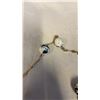 Image 8 : LOT OF CRYSTAL AND GLASS BEAD JEWLERY - 3 NECKLACES, 1 PAIR EARRINGS