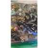 Image 9 : 2 BAGS JEWLERY AND JEWLERY PARTS