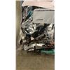 Image 2 : BAG OF CORKSCREW BOTTLE OPENERS