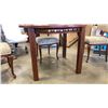 Image 6 : ROUND WOOD TABLE WITH 4 CHAIRS