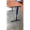 Image 6 : ELECTRIC LIFT DESK 60" X 24" WORKING