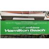 Image 4 : HAMILTON BEACH CONVECTION TOASTER OVEN - TESTED WORKING, DAMAGED CATCH TRAY, RETAIL $129