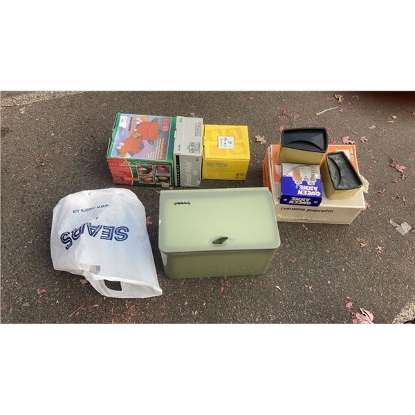 VINTAGE BREAD BOX WITH FOOD PROCESSER, CANNISTERS, FROGS AND MORE