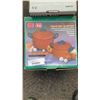 Image 5 : VINTAGE BREAD BOX WITH FOOD PROCESSER, CANNISTERS, FROGS AND MORE