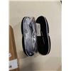 Image 4 : FLOUREON TWO WAY RADIOS AND SUNGLASSES