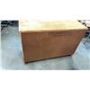 Image 5 : 6 DRAWER WOOD DRESSER