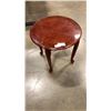 Image 1 : 1 ROUND ENDTABLE