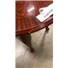 Image 3 : 1 ROUND ENDTABLE