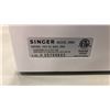 Image 7 : SINGER QUANTUM STYLIST 9960 SEWING MACHINE
