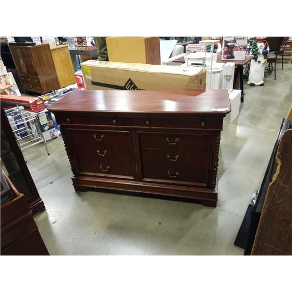 LEXINGTON 8 DRAWER DRESSER