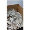 Image 6 : 4 CRYSTAL CAKE STANDS AND PLATED SERVING UTENSILS WITH ENGLISH PORCELAIN