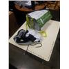 Image 1 : 1 BAG OF SIZE  LARGE AND SMALL CHAMPION/AMAERICAN EGALE HOODIES AND SWEAT SHIRTS