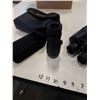Image 5 : BUSHNELL 8 X 42 BINOCULARS AND CARSON 7 X 32 SPOTTING SCOPE