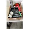 Image 2 : 2 BOXES OF KITCHEN WARE