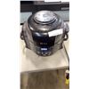 Image 1 : NINJA FOODI PRESSURE COOKER/AIR FRYER TESTED AND WORKING