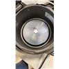 Image 7 : NINJA FOODI PRESSURE COOKER/AIR FRYER TESTED AND WORKING