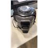 Image 8 : NINJA FOODI PRESSURE COOKER/AIR FRYER TESTED AND WORKING