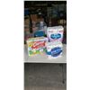 Image 1 : 2 PACKS OF TOILET PAPER AND ROLL OF PAPER TOWEL