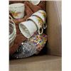 Image 4 : BOX OF OLD CHEALSEA ENGLISH CHINA