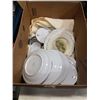 Image 2 : 2 BOXES CHINA AND COLLECTIBLES