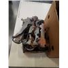 Image 2 : BOX OF CAMERAS, VINTAGE ROLLER SKATES