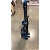 Image 5 : SHARK NAVIGATOR LIFT AWAY VACUUM WITH ACCESORY TESTED AND WORKING