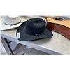 Image 3 : EPIPHONE AJ-100CENA ACOUSTIC GUITAR AND 2 COWBOY HATS