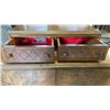 Image 5 : ANTIQUE DRESSER